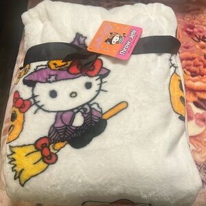 HELLO KITTY WITCH AND GHOST BLANKET